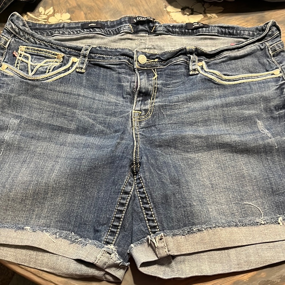 Size 22 Vigoss Shorts